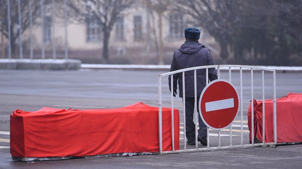 Охрана общественного порядка и безопасности к Новому году в Бишкеке - Sputnik Кыргызстан
