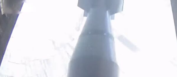 Китай сбросил на Землю свою версию Матери всех бомб — видео Китай сбросил на Землю свою версию Матери всех бомб — видео - Sputnik Кыргызстан