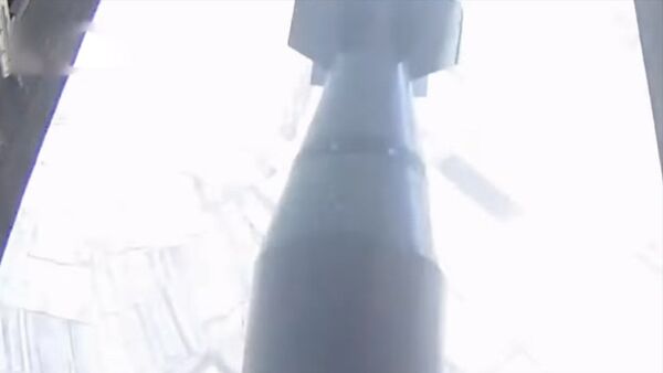 Китай сбросил на Землю свою версию Матери всех бомб — видео - Sputnik Кыргызстан