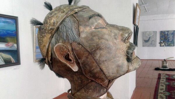 Скульптура художника Кадыра Мусаева - Sputnik Кыргызстан