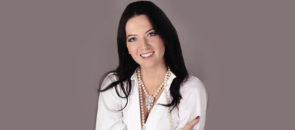 Доцент кафедры государственно-правовых дисциплин Института государственной службы и управления РАНХ и ГС при президенте России Кира Сазонова. Архивное фото Доцент кафедры государственно-правовых дисциплин Института государственной службы и управления РАНХ и ГС при президенте России Кира Сазонова. Архивное фото - Sputnik Кыргызстан