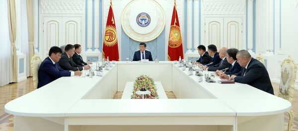 Президент Сооронбай Жээнбеков встретился с лидерами ЖК - Sputnik Кыргызстан