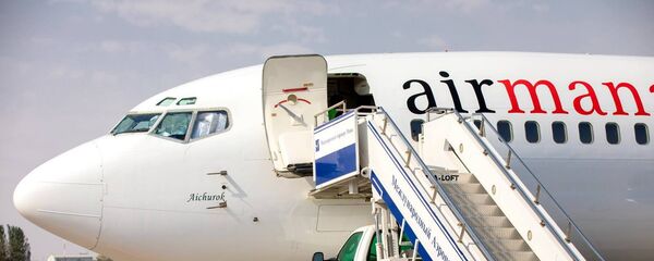 Самолет авиакомпании Эйр Манас в аэропорту Манас. Архивное фото - Sputnik Кыргызстан