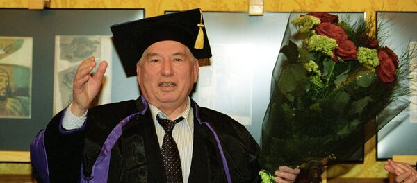 Писатель Чингиз Айтматов - Sputnik Кыргызстан