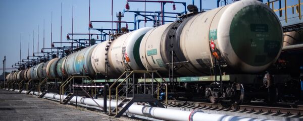 Портогу нефть менен цистерна. Архив - Sputnik Кыргызстан