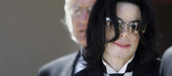 2009-жылы каза болгон дүйнөлүк атактуу ырчы Майкл Жексон. Архив - Sputnik Кыргызстан