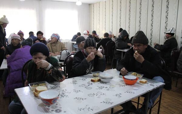 Открылись они традиционно с наступлением холодов. - Sputnik Кыргызстан