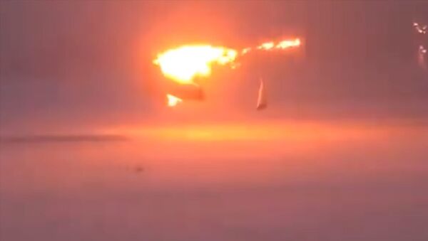 Опубликовано видео страшного крушения бомбардировщика в России - Sputnik Кыргызстан