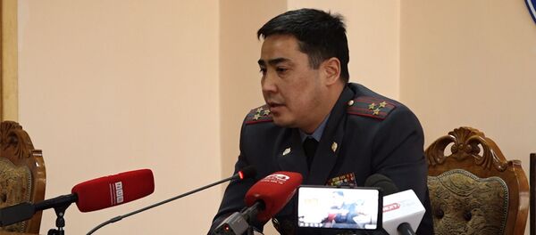 Стыдно, что узнал из СМИ, — глава ГУВД о перестрелке контрабандистов. Видео Стыдно, что узнал из СМИ, — глава ГУВД о перестрелке контрабандистов. Видео - Sputnik Кыргызстан