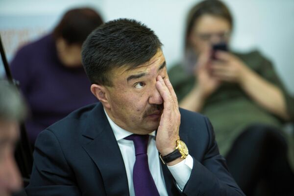 Исполнительный директор Ассоциации авиапредприятий Шакир Джангазиев - Sputnik Кыргызстан