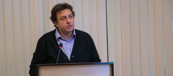 Директор Центра миграционных исследований, ведущий научный сотрудник ИНП РАН Дмитрий Полетаев. Архивное фото - Sputnik Кыргызстан