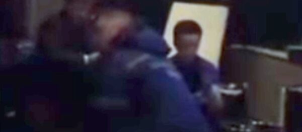 Как врачи пытались спасти Децла — видео из Сети - Sputnik Кыргызстан