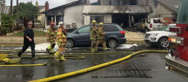 Крушение самолета в Калифорнии Крушение самолета в Калифорнии - Sputnik Кыргызстан