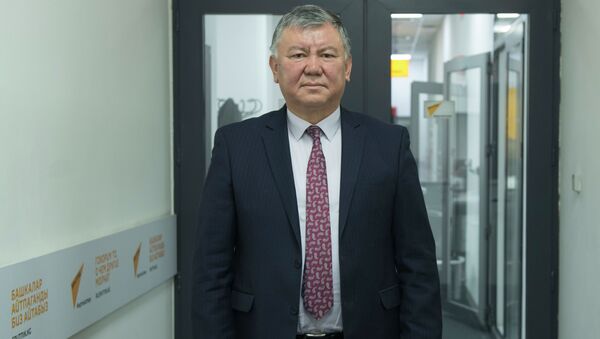 Директор Национального центра онкологии и гематологии Эрнис Тилеков - Sputnik Кыргызстан