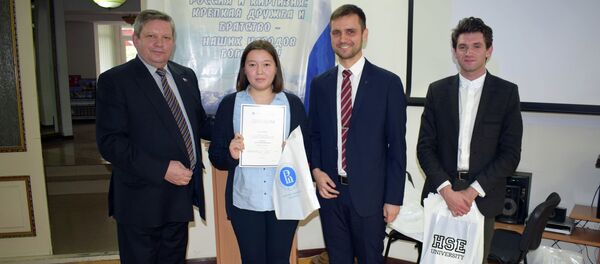 Международная олимпиада Высшей школы экономики Международная олимпиада Высшей школы экономики - Sputnik Кыргызстан