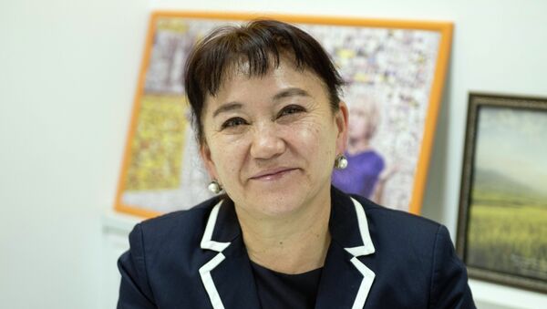 Депутат ЖК Айнуру Алтыбаева - Sputnik Кыргызстан