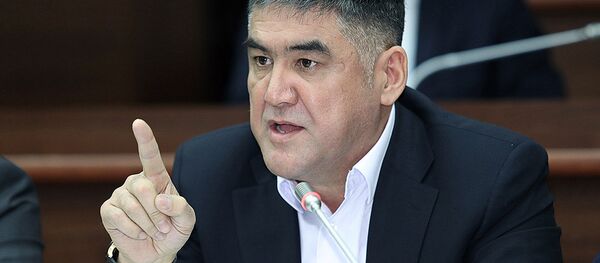 Заместитель министра внутренних дел Курсан Асанов Заместитель министра внутренних дел Курсан Асанов - Sputnik Кыргызстан