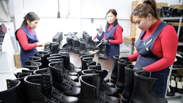 Чүй облусундагы бут кийим чыгаруучу ишкана. Архив - Sputnik Кыргызстан