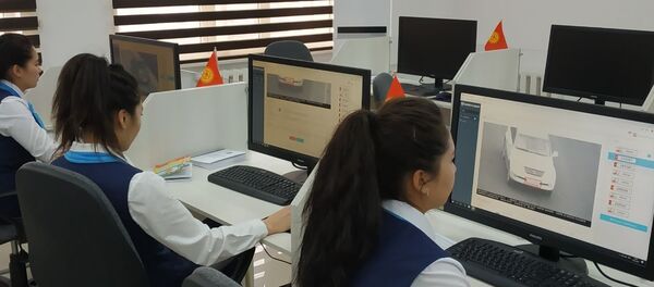 Центр мониторинга ГЧП Безопасный город  ГУОБДД КР - Sputnik Кыргызстан