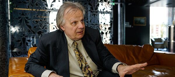 Французский журналист и общественный деятель Дмитрий де Кошко. Архивное фото - Sputnik Кыргызстан