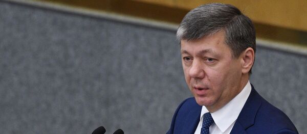 Заместитель председателя ЦК КПРФ, первый зампредседателя комитета Государственной Думы по международным делам Дмитрий Новиков. Архивное фото - Sputnik Кыргызстан