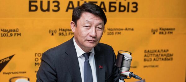 Депутат ЖК Кенжебек Бокоев - Sputnik Кыргызстан