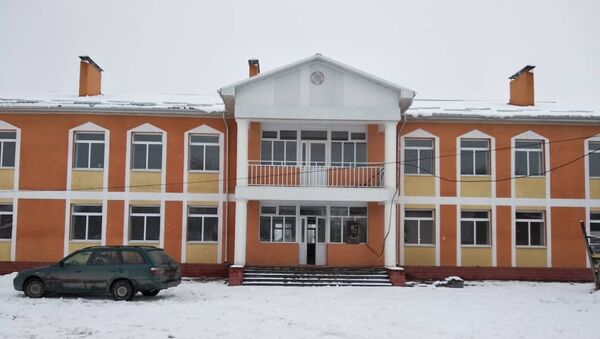 Строительство школы имени С. Бегалиевой в селе Мураке - Sputnik Кыргызстан