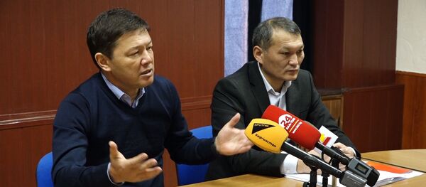 Оюндун кызыгы тай казанда! Кыргыз тарап көкпардын эрежесин сындады. Видео Оюндун кызыгы тай казанда! Кыргыз тарап көкпардын эрежесин сындады. Видео - Sputnik Кыргызстан