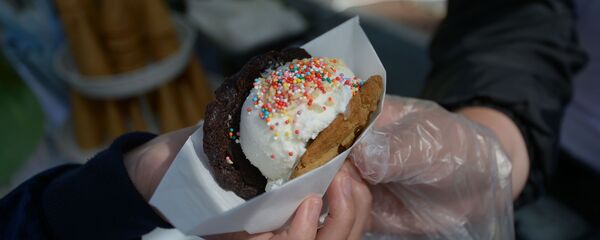 II книжно-кулинарная ярмарка Пища для ума - Sputnik Кыргызстан