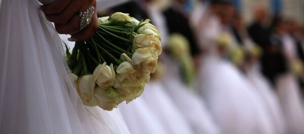 Үйлөнүү үлпөтү. Архив - Sputnik Кыргызстан