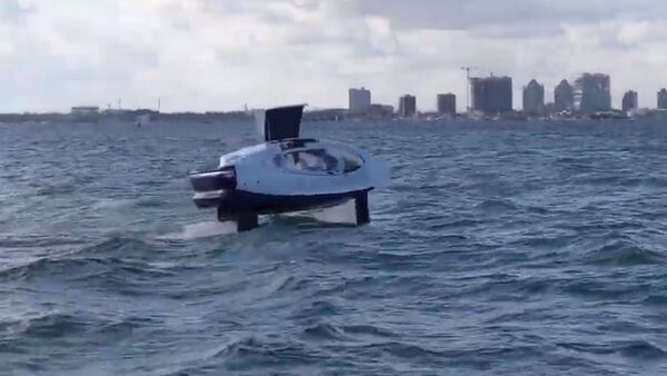 Создано такси, способное летать над водой — видео из Майами - Sputnik Кыргызстан