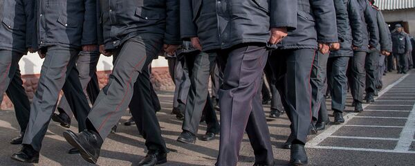 Сотрудники милициии. Архивное фото - Sputnik Кыргызстан