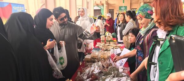  Эль – Кувейт шаарында өтүп жаткан Silkroad show: Kyrgyzstan-Kuwait иш-чарасында Кыргызстандын көргөзмөсү биринчи орунду багындырды - Sputnik Кыргызстан