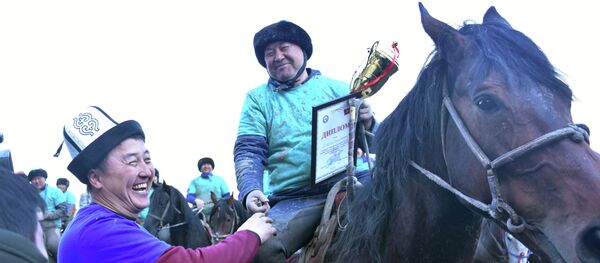 Товарищеские матчи по кокбору на ипподроме Ак-Кула. Финал - Sputnik Кыргызстан