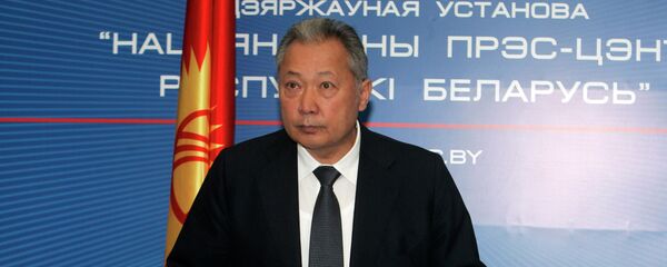 Пресс-конференция Курманбека Бакиева в Минске Пресс-конференция Курманбека Бакиева в Минске - Sputnik Кыргызстан
