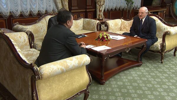 Лукашенко рассказал, что думает о Жээнбекове, — видео встречи с послом - Sputnik Кыргызстан