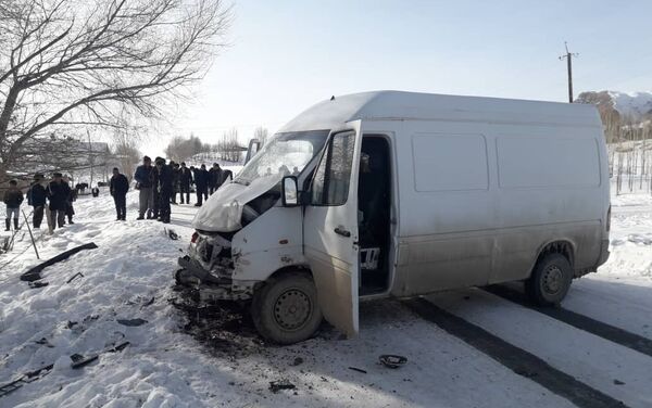 В Нарынской области три человека погибли в результате страшной аварии - Sputnik Кыргызстан