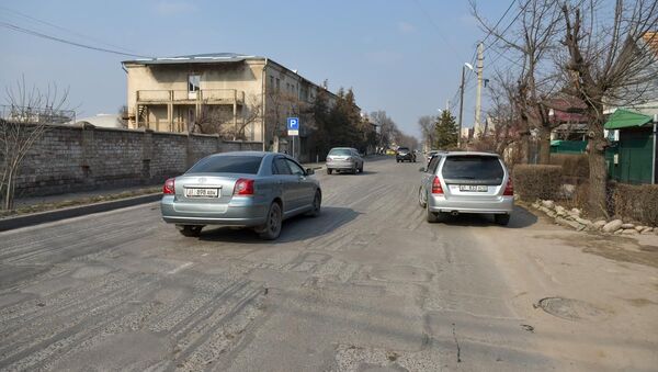 Улица Жукеева-Пудовкина в Бишкеке, где планируется провести ремонт - Sputnik Кыргызстан