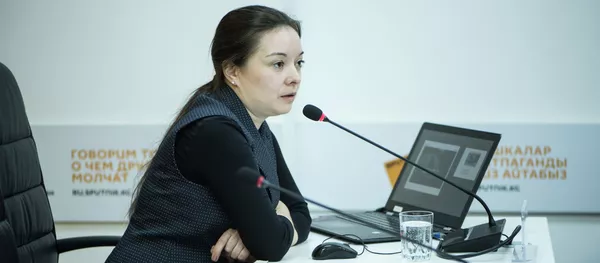 Обладатель Международной премии имени Юлиана Семенова в области экстремальной геополитической журналистики, репортер, фотограф, обозреватель РИА Новости Вера Костамо  Обладатель Международной премии имени Юлиана Семенова в области экстремальной геополитической журналистики, репортер, фотограф, обозреватель РИА Новости Вера Костамо  - Sputnik Кыргызстан