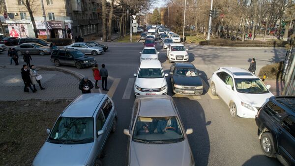 Проблема с автомобильным затором в Бишкеке - Sputnik Кыргызстан