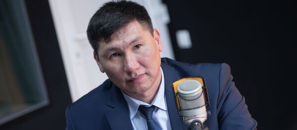 Министр труда и социального развития КР Улукбек Кочкоров - Sputnik Кыргызстан