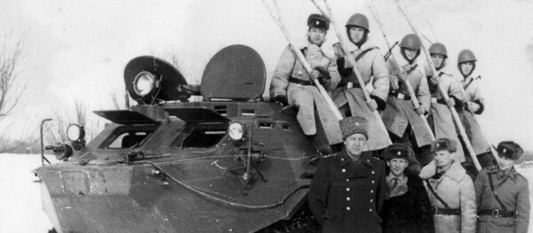 Ветеран-пограничник Юрий Федюхин Ветеран-пограничник Юрий Федюхин - Sputnik Кыргызстан