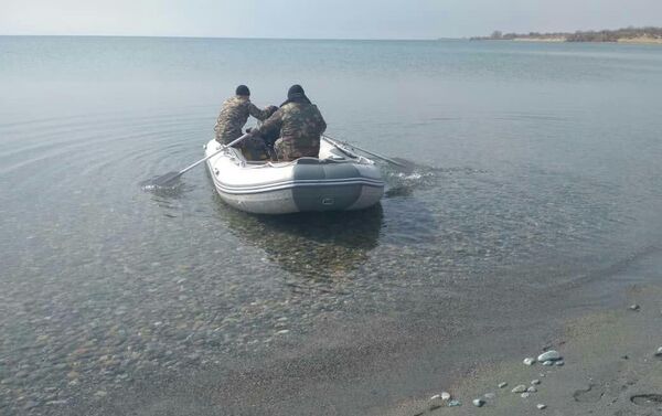В Джети-Огузском районе Иссык-Кульской области идут поиски семейной пары, которые два дня назад отправились рыбачить - Sputnik Кыргызстан