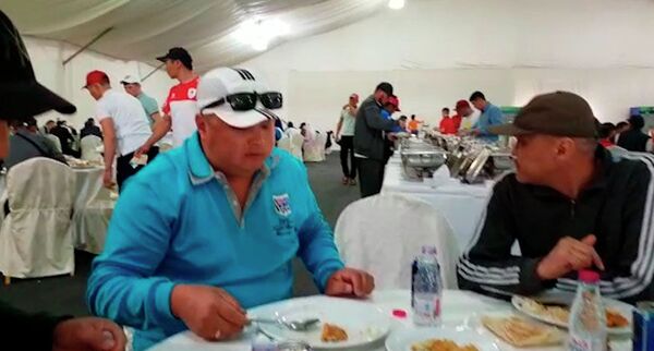 Кыргызстандыктар Сауд Аравияда өзүн жакшы эле алып жүрөт. Катышуучунун видеосу  - Sputnik Кыргызстан