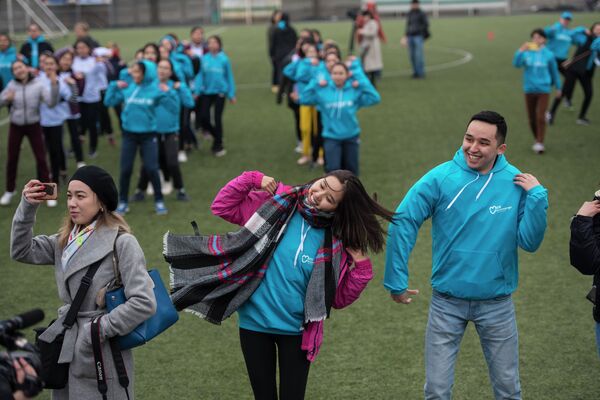 Футбольный фестиваль Поиграй со мной. В футболе все равны! в Бишкеке - Sputnik Кыргызстан