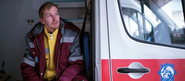 Фельдшер Денис Устинов - Sputnik Кыргызстан