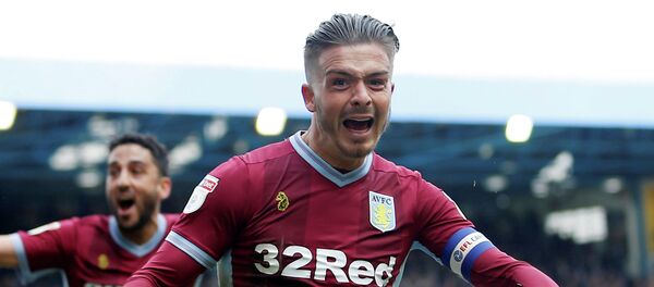 Полузащитник клуба Астон Вилла Джек Грилиш - Sputnik Кыргызстан