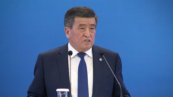 Жээнбеков рассказал судьям хадис про рай и ад — видео - Sputnik Кыргызстан