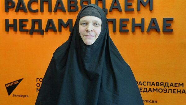 Монахиня белорусского Свято-Елисаветинского монастыря инокиня Иоанна - Sputnik Кыргызстан