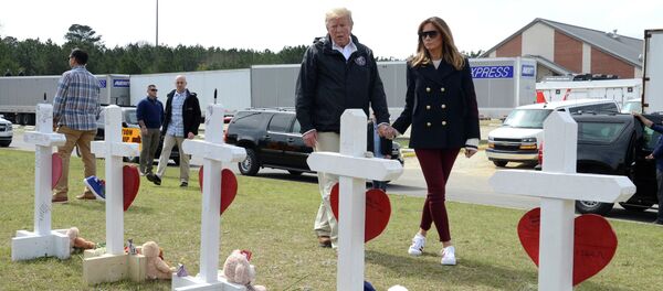 Официальный визит Дональда Трампа в Алабаму - Sputnik Кыргызстан